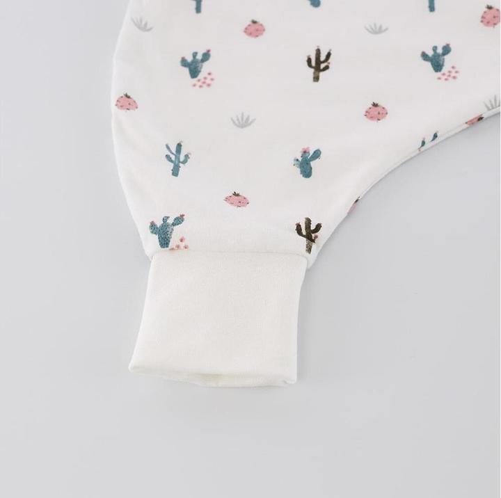 Image du produit Träumeland Baby-Sommerschlafsack Jumper To Go BW Kaktusliebe Gr. 98 (98 cm, 0,5 TOG, Été)