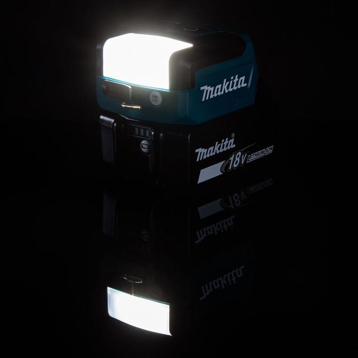 Actual product image Makita Torch (300 lm)