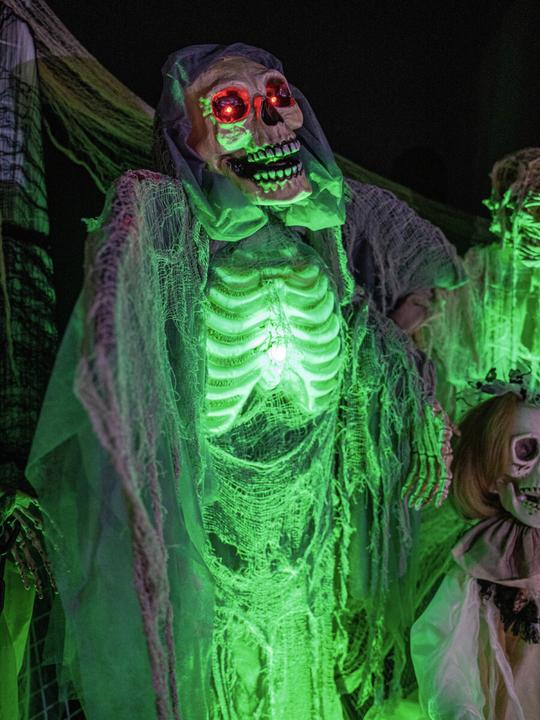 Actual product image Europalms Halloween figure Angel of Death, animated, 160cm (3 pcs.)