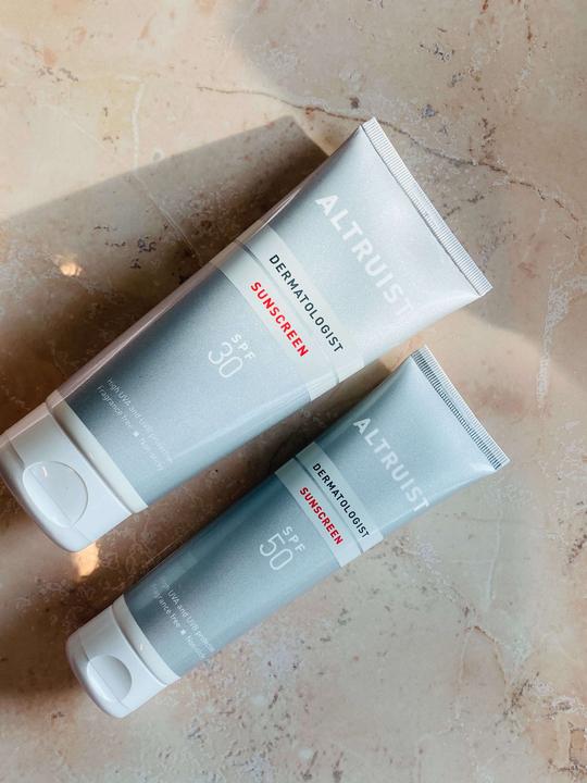 Immagine prodotto Altruist Dermatologist Sunscreen SPF 30 200ml Fragrance Free Non-Sticky (Crema solare, SPF 30, 200 ml)