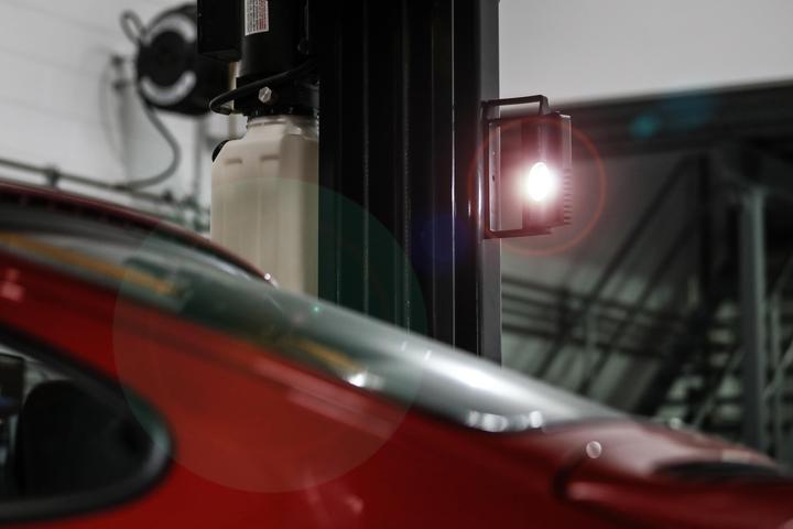 Produktbild Ledlenser Profi Baustrahler (2500 lm)