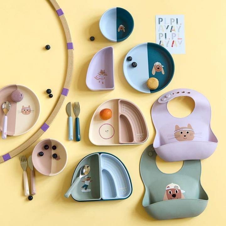 Produktbild Lässig Silikon-Lätzchen - Tiny Team Dog (6 Monate)