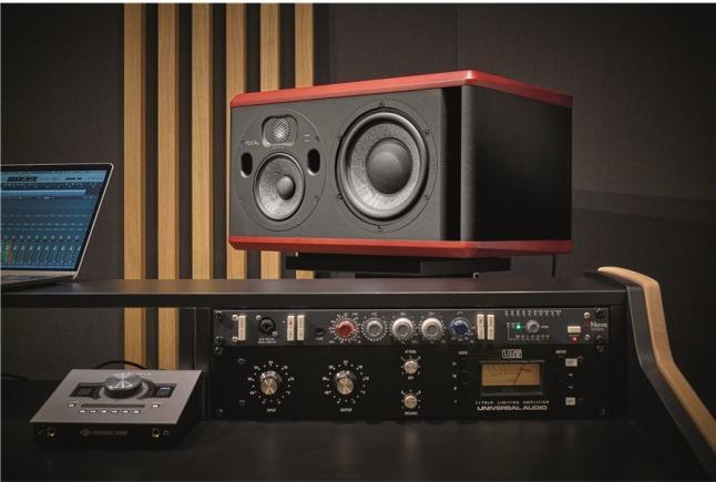 Actual product image Focal Trio 6 Red ST6 (Active)