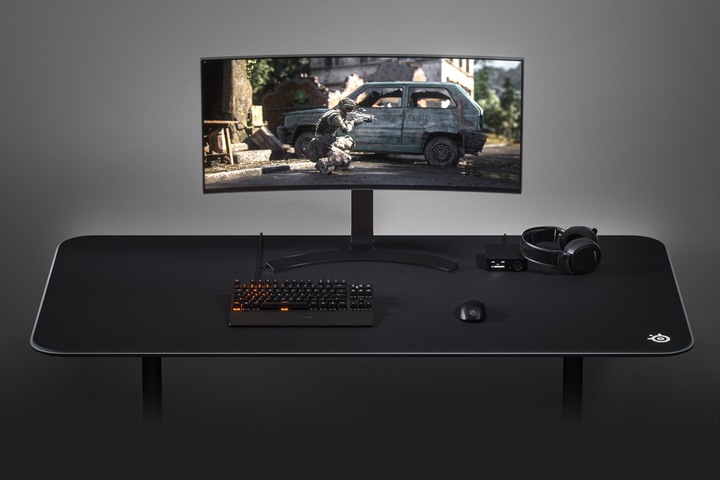 Produktbild SteelSeries QcK+ (L)