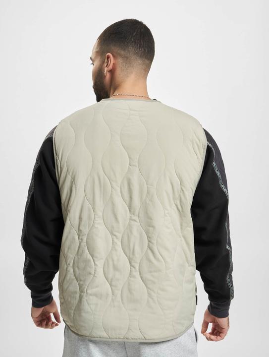 Actual product image Puma Downtown Padded Gilet (S)