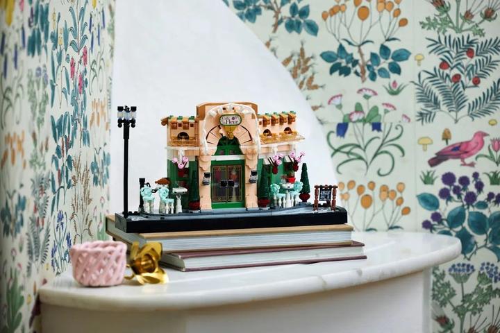 Immagine prodotto LEGO Caffè francese (10362, LEGO Icons)