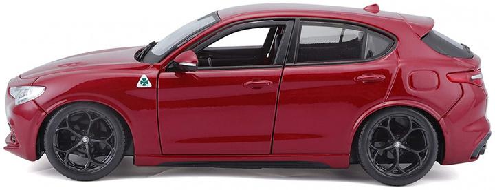 Produktbild Bburago Alfa Romeo Stelvio (zufällige Farbe)