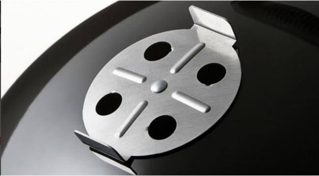 Actual product image Weber Smokey Mountain (37 cm)