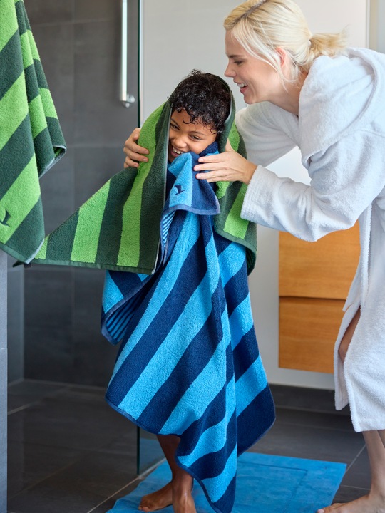 Actual product image Möve Superwuschel block stripes
