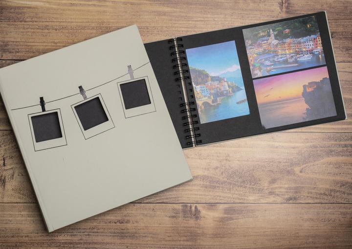 Actual product image Exacompta Album photo à spirales 50 pages noires Instants - Vert pâle (32 x 22 cm)