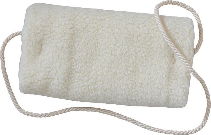 Actual product image Sam Wo Sheep's wool muff