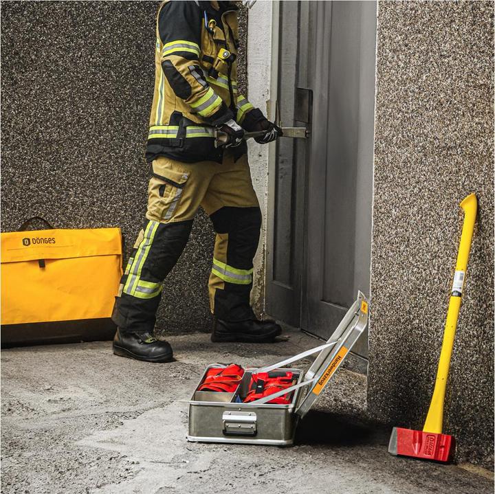 Actual product image Paratech Hooligan tool, 914 mm, with lever claw