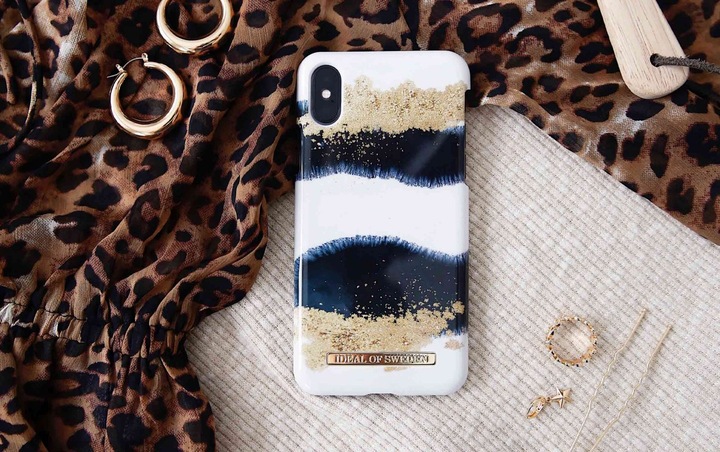 Produktbild iDeal Of Sweden Gleaming Licorice (Apple iPhone 6s)