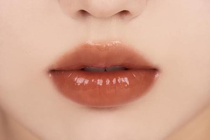 Immagine prodotto Rom&Nd Glasting Melting Balm New 6 Colors Glossy Plumping Lips Moisture (Crema per le labbra)