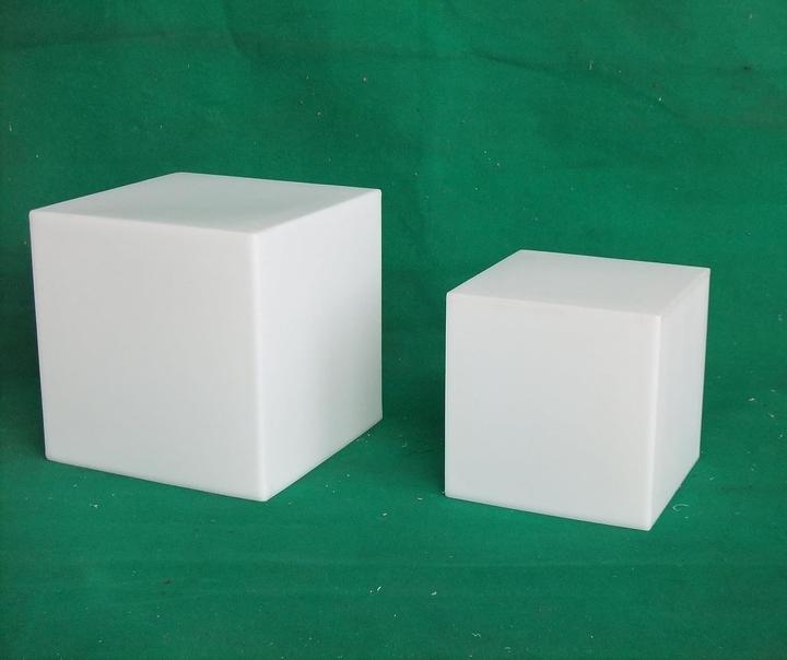 Produktbild Kloris Hocker Polster Tisch