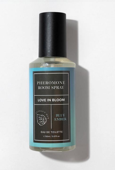 Produktbild Eye of Love Pheromone Room Spray Attract Her 150ml Blue Ember (150 ml)