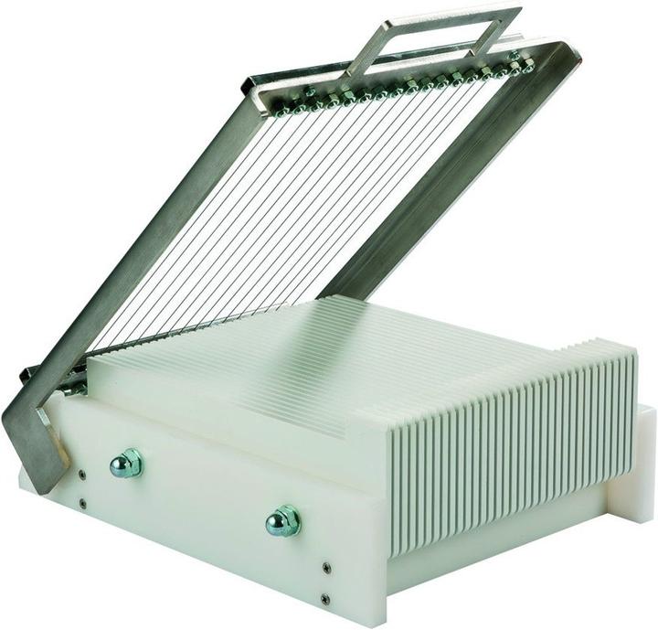 Actual product image Martellato Harp for cut chocolates