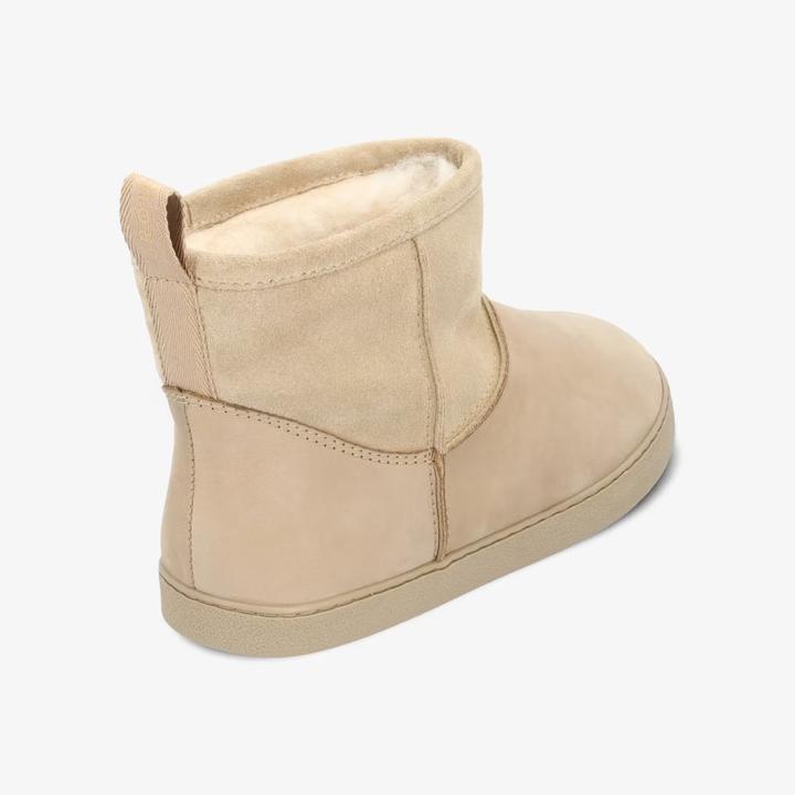 Actual product image Groundies Women's Cozy Boot Low (36)