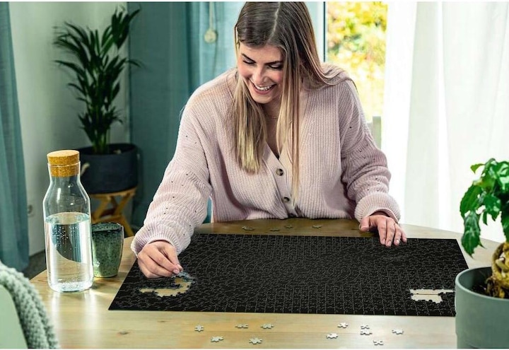 Produktbild Ravensburger Krypt Black (736 Teile)