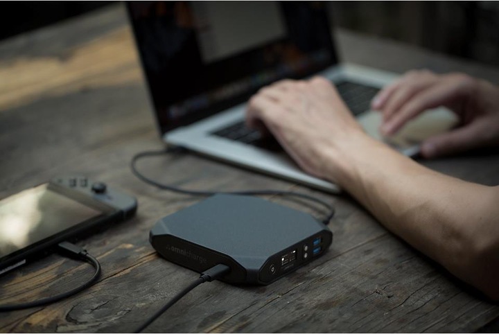 Produktbild Omnicharge Omni 20c+ (20000 mAh, 100 W, 71 Wh)