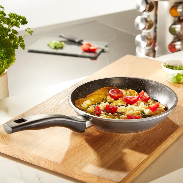 Produktbild Stoneline Pan 6840 Frying, Diameter 20 cm, Suitable for induction hob, Fixed handle, Anthracite (Bratpfanne, Aluminium, 20 x 8 cm)