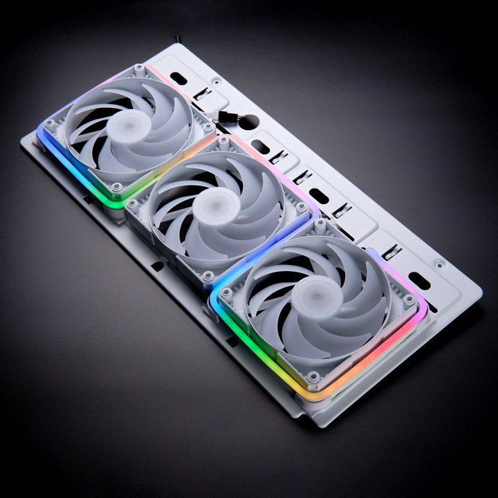 Actual product image Phanteks Neon Digital RGB LED Strip - 55 cm, white (Multicoloured)