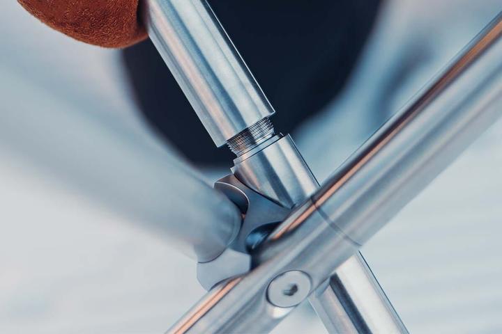 Actual product image Höfats Bowhl 57 tripod (45 cm)