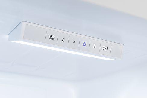 Actual product image Amica Fridge-freezer combination KGC 15493 W WxHxD 54.5 x 180 x 59 cm Fridge compartment 180 l (250 l)