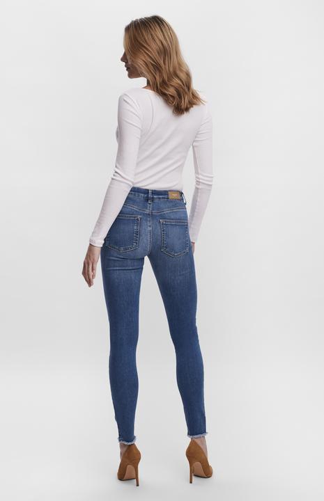 Immagine prodotto Vero Moda VMPEACH - Jeans skinny a vita normale (34)