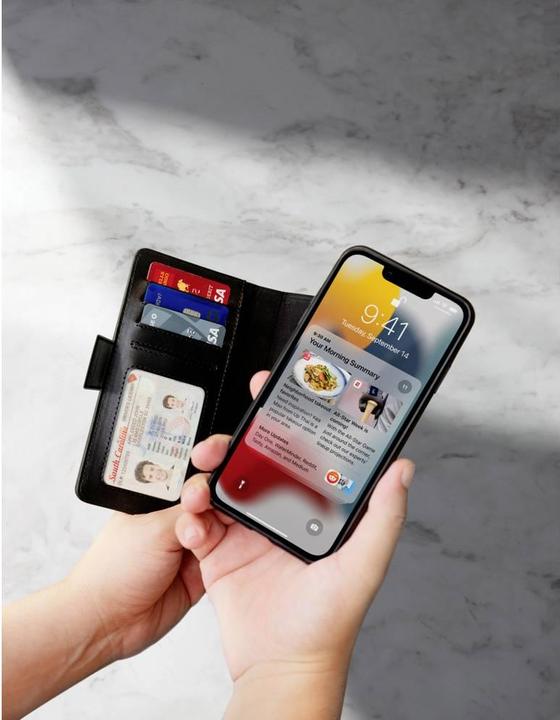 Produktbild TwelveSouth BookBook iPhone 13ProMaxBrn (Apple iPhone 13 Pro Max)