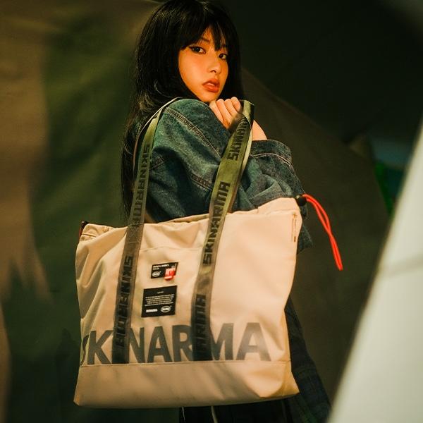 Immagine prodotto Skinarma Bag Fardel ivory