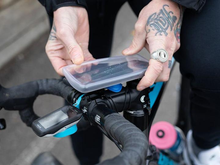 Produktbild Quad Lock Poncho (Huawei P30 Pro)