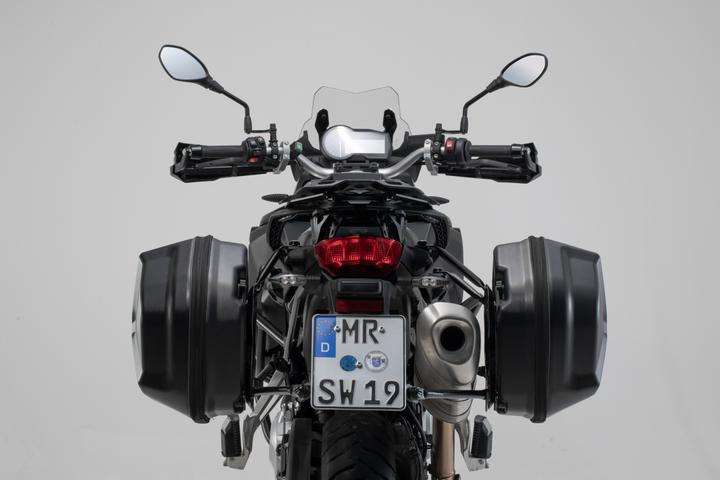Actual product image Sw Motech Aero ABS side panniers (25 l)