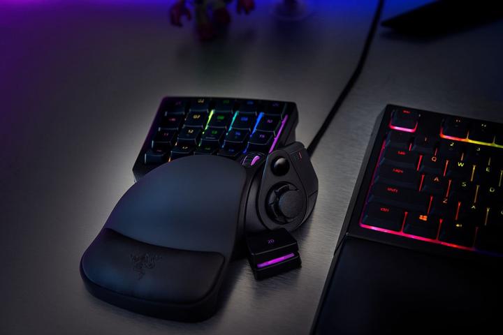 Actual product image Razer Tartarus V2 (Numeric keypad, Cable)