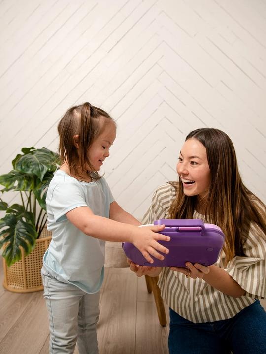 Produktbild GöBe Lunchbox für Kinder mit Snackschleuder