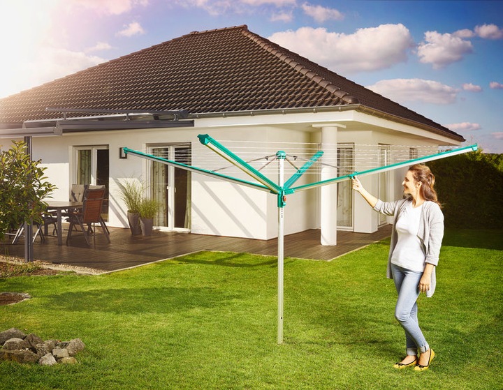 Actual product image Leifheit Linomatic 500 Deluxe Cover laundry umbrella (50 m)