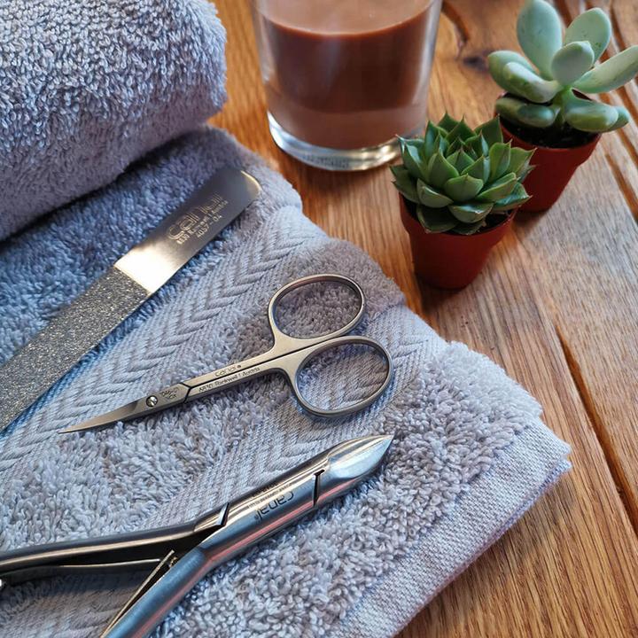 Produktbild Canal instrumente Nagel- und Hautschere gebogen