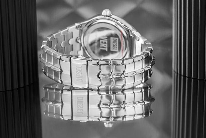 Produktbild Diesel Vert (Analoguhr, 44 mm)