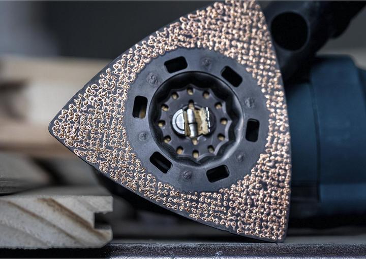Produktbild Bosch Professional Zubehör EXPERT Sanding Plate AVZ 90 RT4 Blatt für Multifunktionswerkzeuge, 90 mm (40)