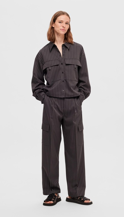 Produktbild Selected Femme Nadelstreifen Cargohose (36)