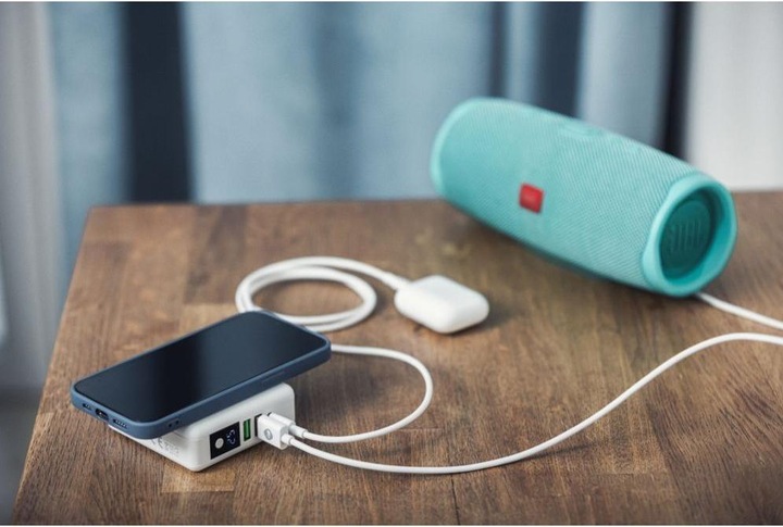 Immagine prodotto Forcell Set da viaggio 4in1 da 15W, caricatore da parete USB-C wireless e power bank da 8000 mAh (8000 mAh, 15 W)