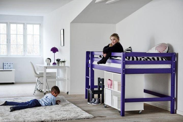 Actual product image Hoppekids Desk on casters (Kids table)