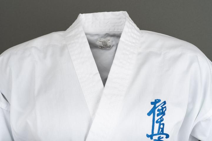 Produktbild Budo.ch Karategi Kyokushinkai Beginner (170)