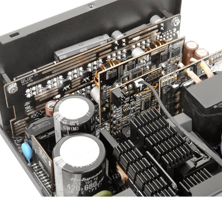 Actual product image Thermaltake Power supply Toughpower GF3 3.0 PCIe5.0 (1200 W)