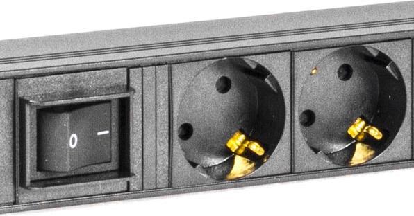 Actual product image Deltaco GT-8513 - stikdåse - 4000 Watt (15 x, 2 m)
