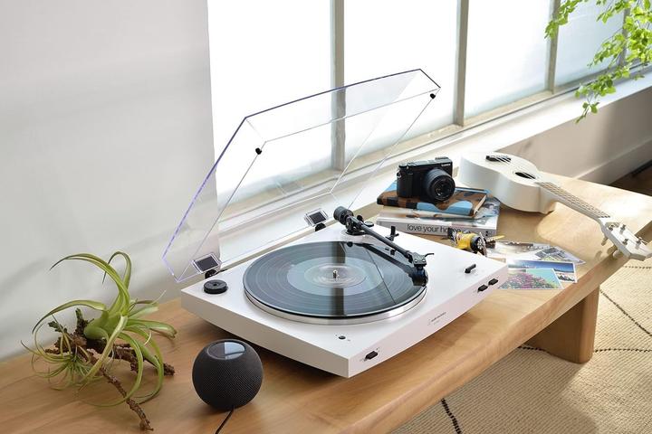 Produktbild Audio-Technica AT-LP3XBTWH (Vollautomatisch)