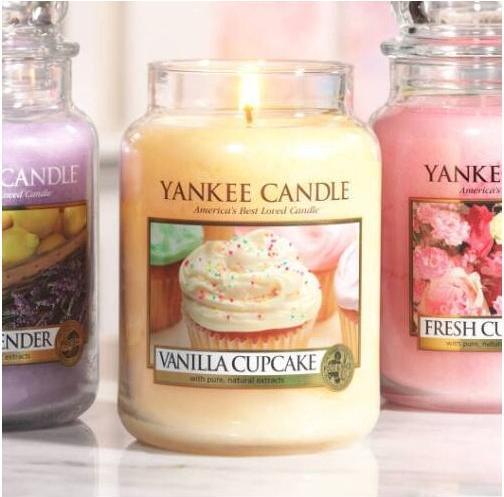 Produktbild Yankee Candle Vanilla Cupcake (623 g)