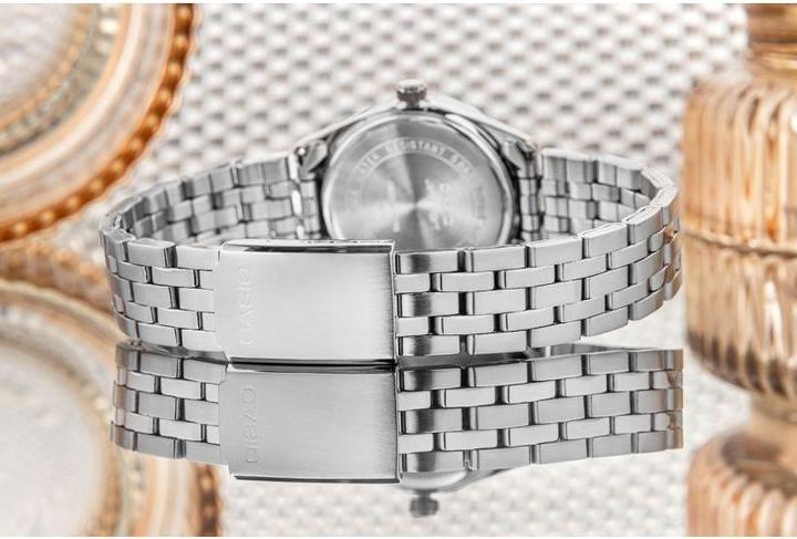 Produktbild Casio LTP-1335D-1A (Analoguhr, 30 mm)