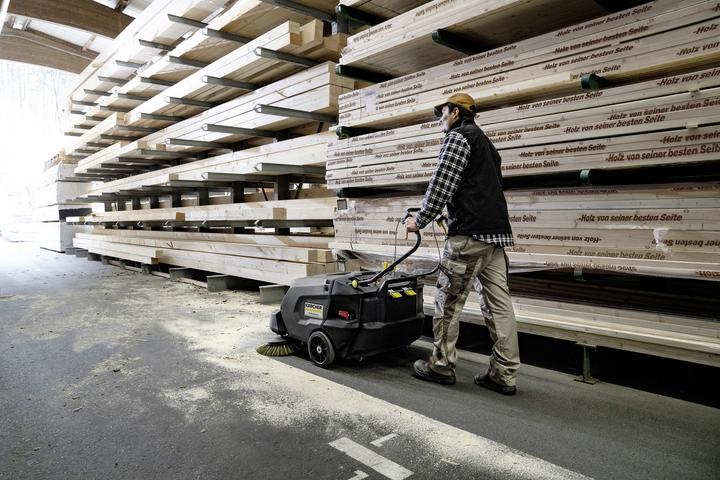 Produktbild Kärcher Kehrmaschine KM 85/50 W Bp Pack