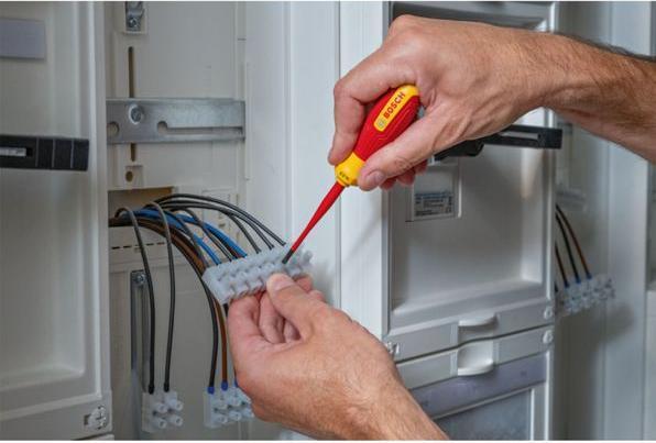 Produktbild Bosch Professional VDE-Schraubendreher-Set (Torx (TX), Pozidriv-Kreuzschlitz (PZ), Schlitzschrauben)